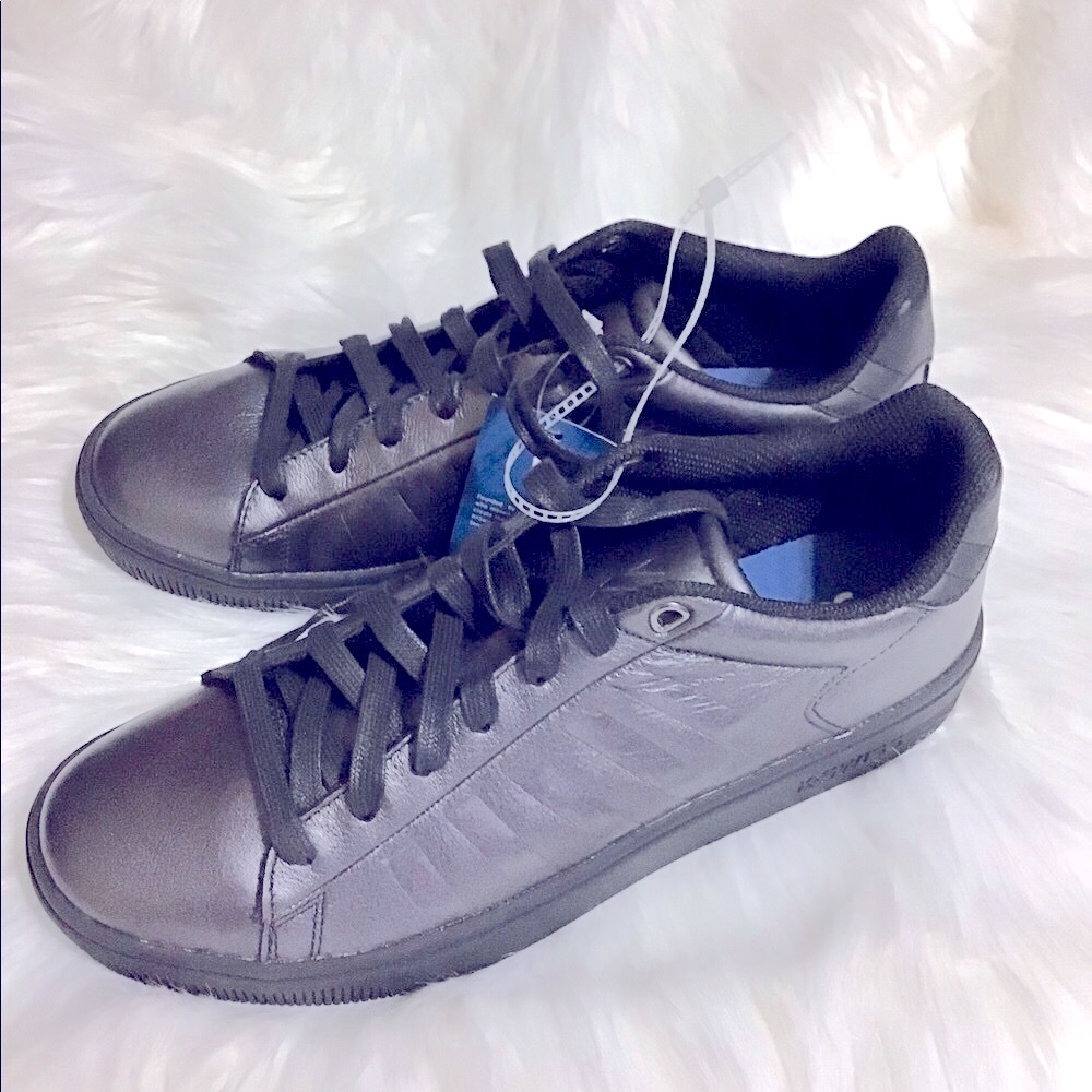 K-SWISS WOMEN METALLIC SIZE 10 SNEAKERS 👟